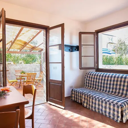 Borgo Patresi Mare 3 شقة *
